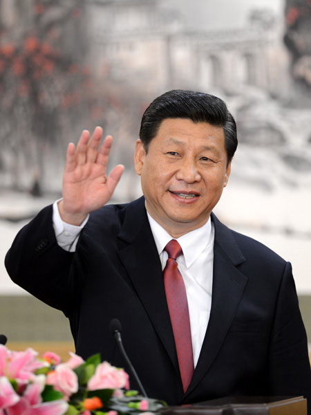 习近平:坚持改革开放 走共同富裕道路